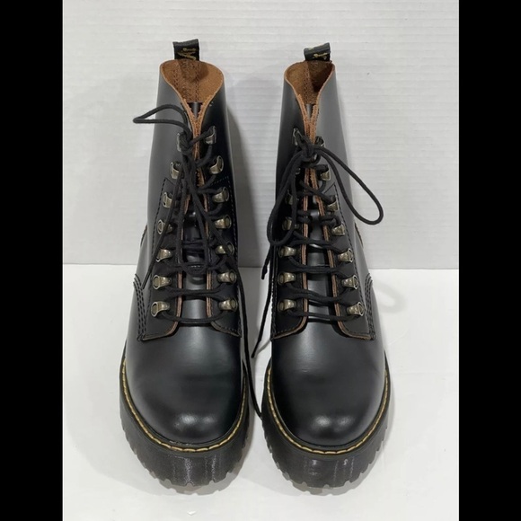 DR. MARTENS LEONA HEELED WOMEN'S BOOT BLACK SMOOTH SZ-7 .US/38 .EU (PRE-OWNED) - Picture 5 of 12